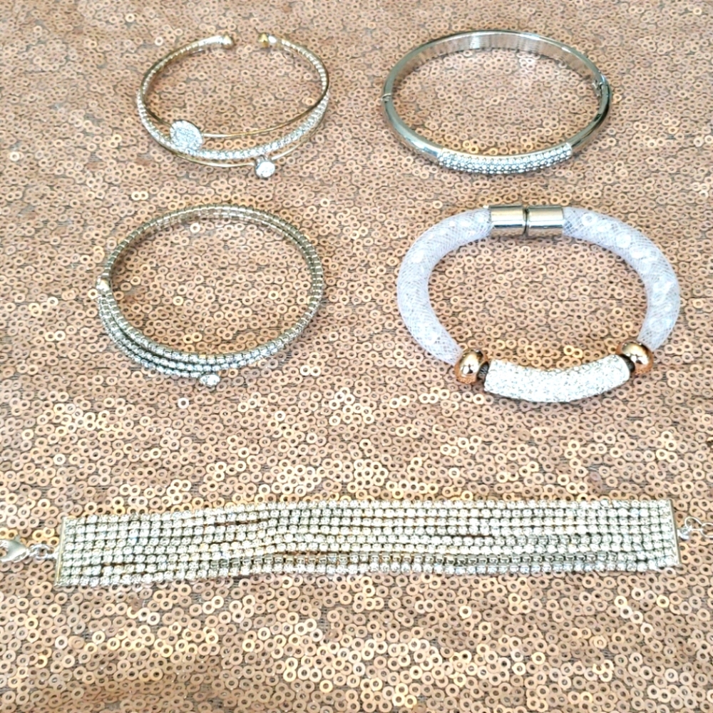 Crystal bracelet set